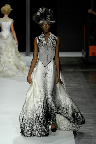 desfiles-samuelcirnansck-saopauloinverno2007rtw-121