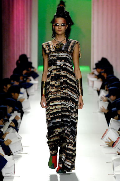 desfiles-ronaldofraga-saopauloinverno2007rtw-102