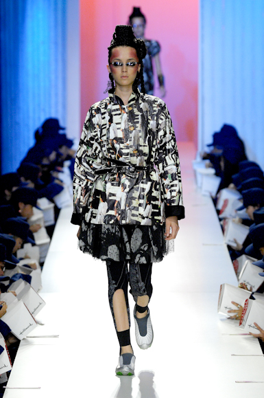desfiles-ronaldofraga-saopauloinverno2007rtw-110