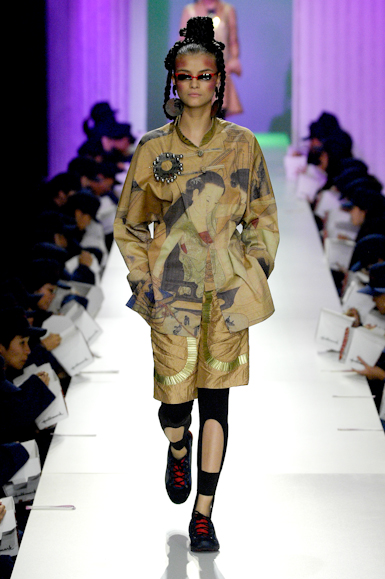 desfiles-ronaldofraga-saopauloinverno2007rtw-112