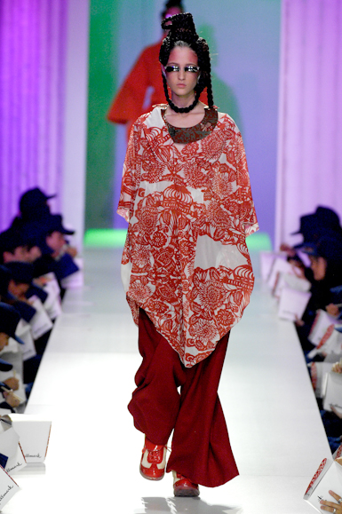 desfiles-ronaldofraga-saopauloinverno2007rtw-128