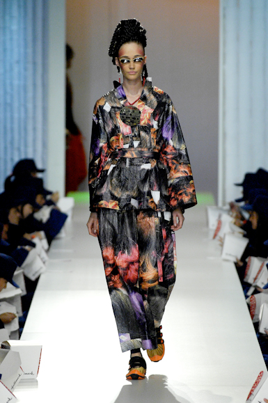 desfiles-ronaldofraga-saopauloinverno2007rtw-135
