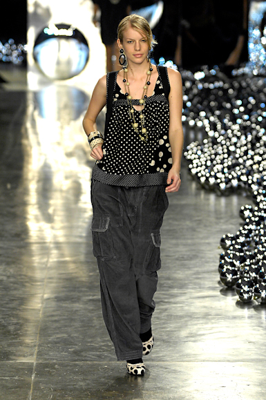 desfiles-triton-saopauloinverno2007rtw-110