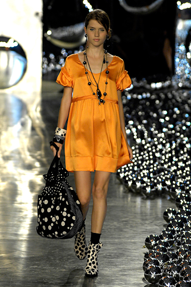 desfiles-triton-saopauloinverno2007rtw-114