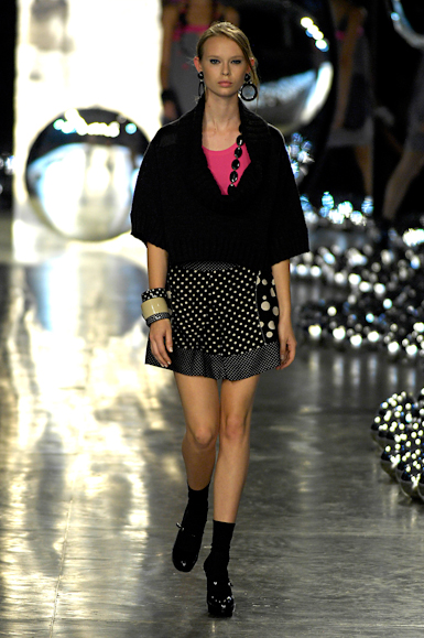 desfiles-triton-saopauloinverno2007rtw-116