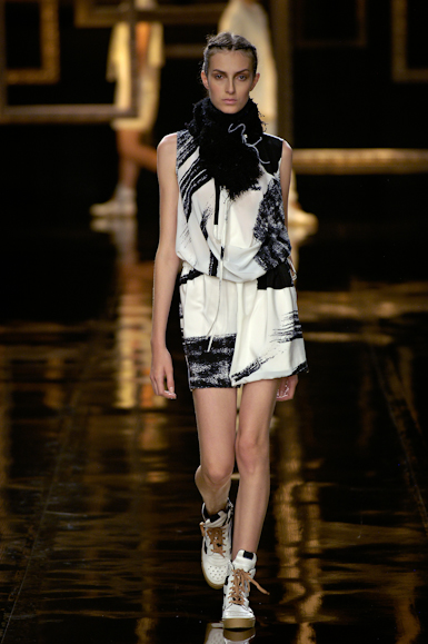 desfiles-uma-saopauloinverno2007rtw-105