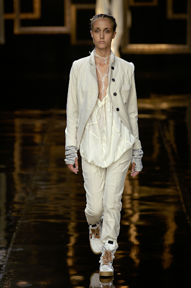 desfiles-uma-saopauloinverno2007rtw-106