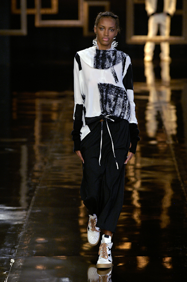 desfiles-uma-saopauloinverno2007rtw-108