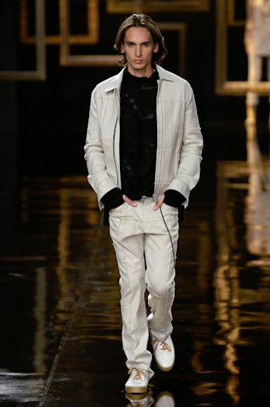 desfiles-uma-saopauloinverno2007rtw-109