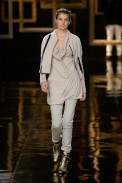 desfiles-uma-saopauloinverno2007rtw-110