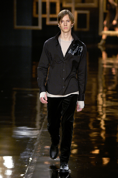 desfiles-uma-saopauloinverno2007rtw-124