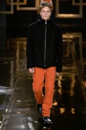 desfiles-uma-saopauloinverno2007rtw-127