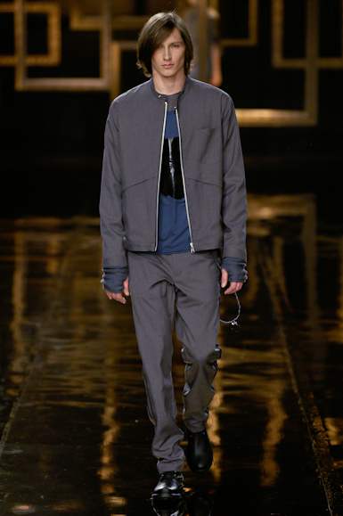 desfiles-uma-saopauloinverno2007rtw-136