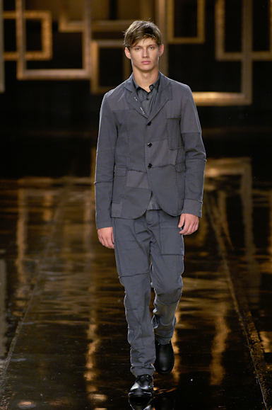 desfiles-uma-saopauloinverno2007rtw-139