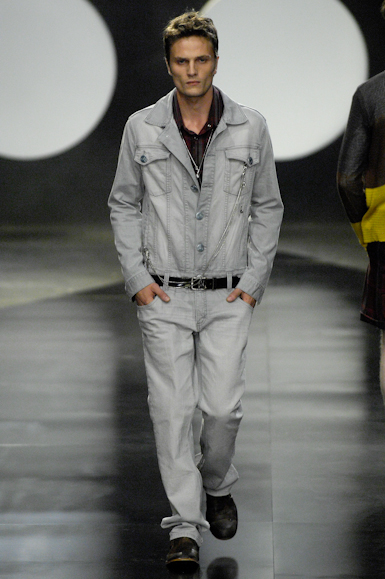 desfiles-vrom-saopauloinverno2007rtw-105