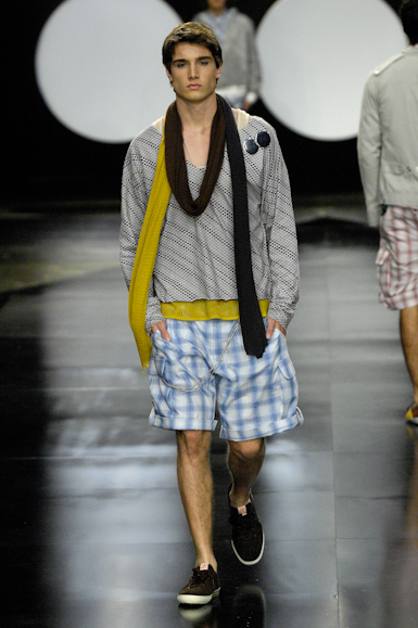 desfiles-vrom-saopauloinverno2007rtw-116