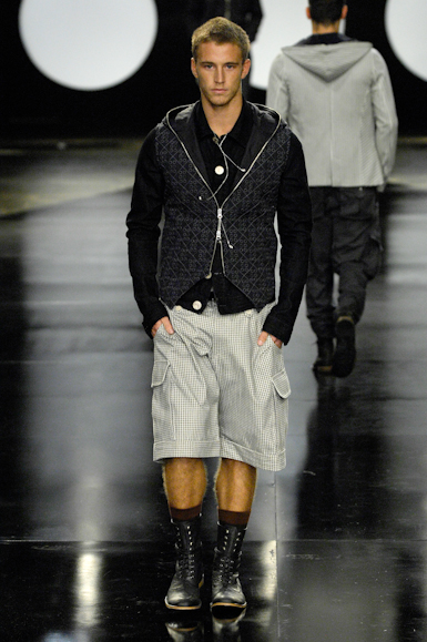 desfiles-vrom-saopauloinverno2007rtw-122