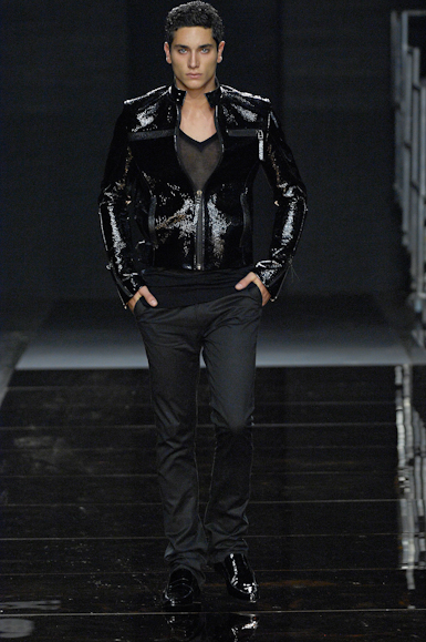 desfiles-zoomp-saopauloinverno2007rtw-102