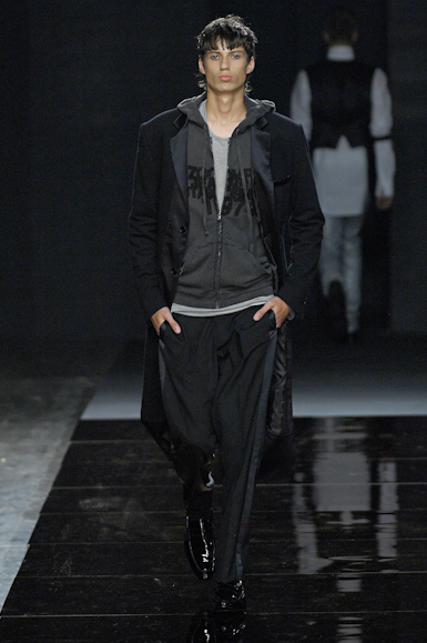 desfiles-zoomp-saopauloinverno2007rtw-109
