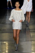 desfiles-prisciladarolt-saopauloinverno2007rtw-106