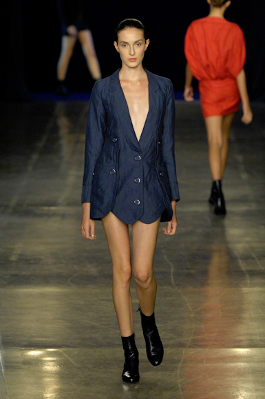desfiles-prisciladarolt-saopauloinverno2007rtw-113