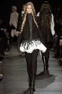 desfiles-anndemeulemeester-parisinverno2007rtw-102