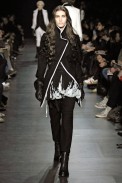 desfiles-anndemeulemeester-parisinverno2007rtw-107