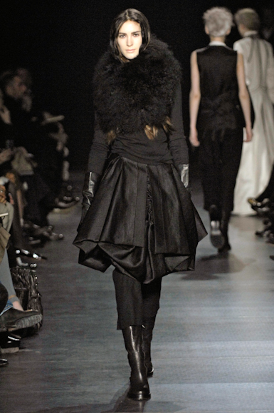 desfiles-anndemeulemeester-parisinverno2007rtw-122