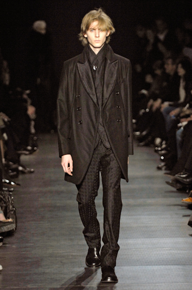 desfiles-anndemeulemeester-parisinverno2007rtw-132
