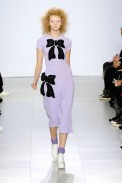 desfiles-commedesgarcons-parisinverno2007rtw-108