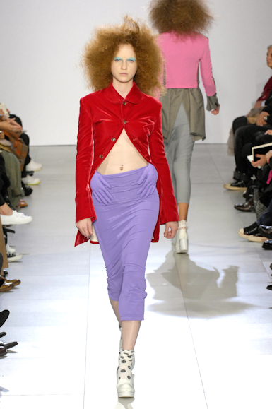 desfiles-commedesgarcons-parisinverno2007rtw-128