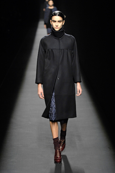 desfiles-driesvannoten-parisinverno2007rtw-100