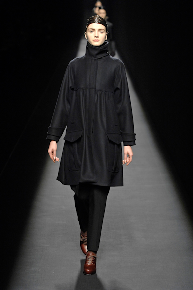 desfiles-driesvannoten-parisinverno2007rtw-103