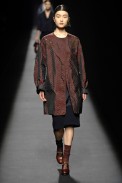desfiles-driesvannoten-parisinverno2007rtw-120