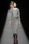 desfiles-driesvannoten-parisinverno2007rtw-125