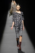 desfiles-driesvannoten-parisinverno2007rtw-130
