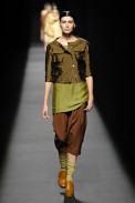 desfiles-driesvannoten-parisinverno2007rtw-138