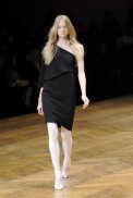 desfiles-givenchy-parisinverno2007rtw-119