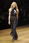 desfiles-givenchy-parisinverno2007rtw-124