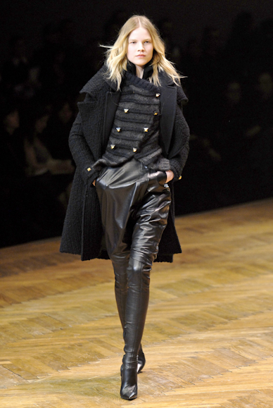 desfiles-givenchy-parisinverno2007rtw-129