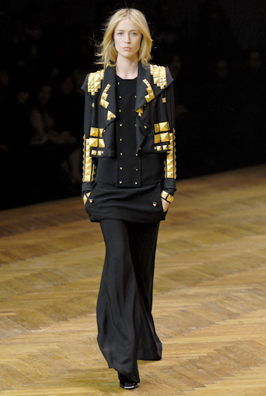 desfiles-givenchy-parisinverno2007rtw-142