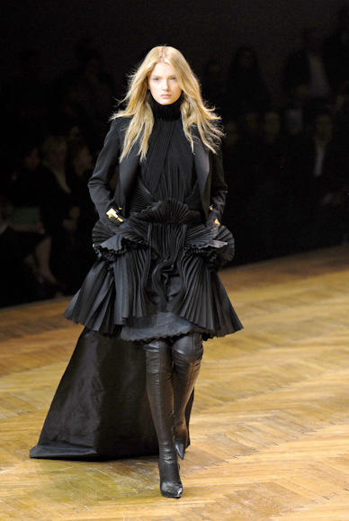 desfiles-givenchy-parisinverno2007rtw-144