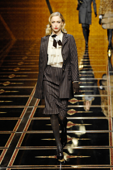 desfiles-valentino-parisinverno2007rtw-110
