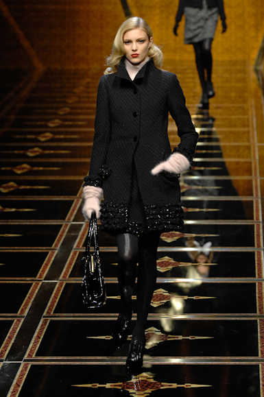 desfiles-valentino-parisinverno2007rtw-114