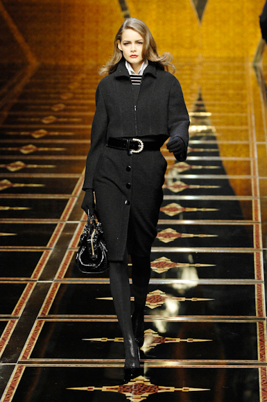 desfiles-valentino-parisinverno2007rtw-116