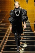 desfiles-valentino-parisinverno2007rtw-142