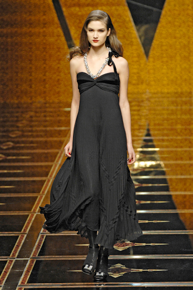 desfiles-valentino-parisinverno2007rtw-146