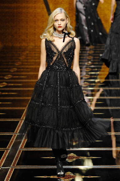 desfiles-valentino-parisinverno2007rtw-155