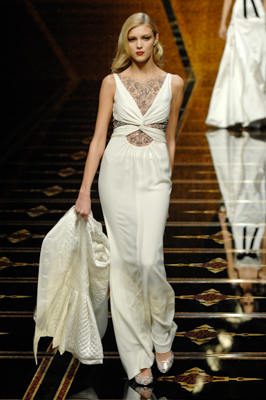 desfiles-valentino-parisinverno2007rtw-165