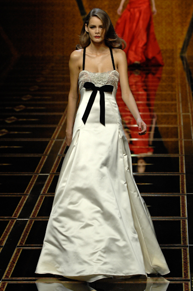 desfiles-valentino-parisinverno2007rtw-166